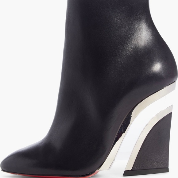 Christian Louboutin Leviti Bootie size 35.5 - Picture 3 of 9